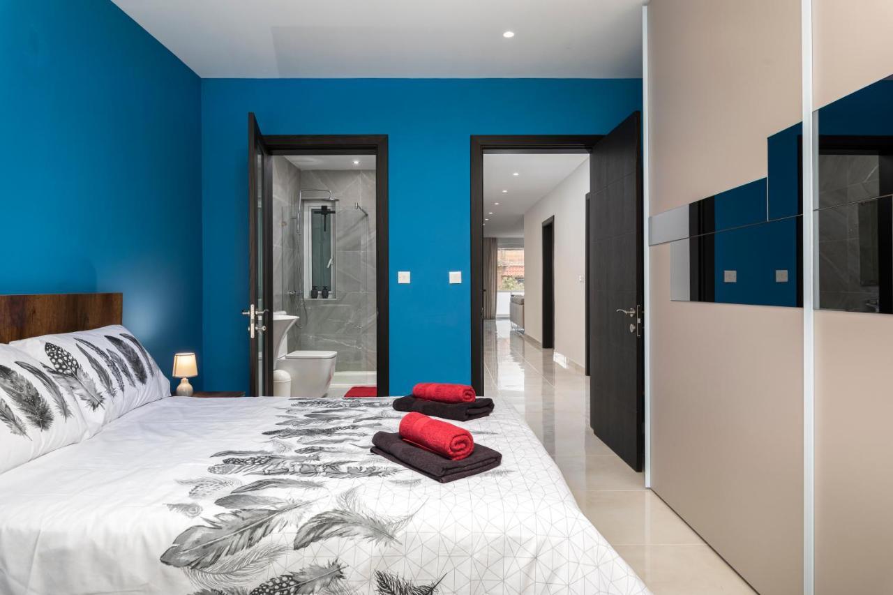 Modern 3br Stylish With Large Balcony - Close To St Julians And St Georges Bay Appartement *