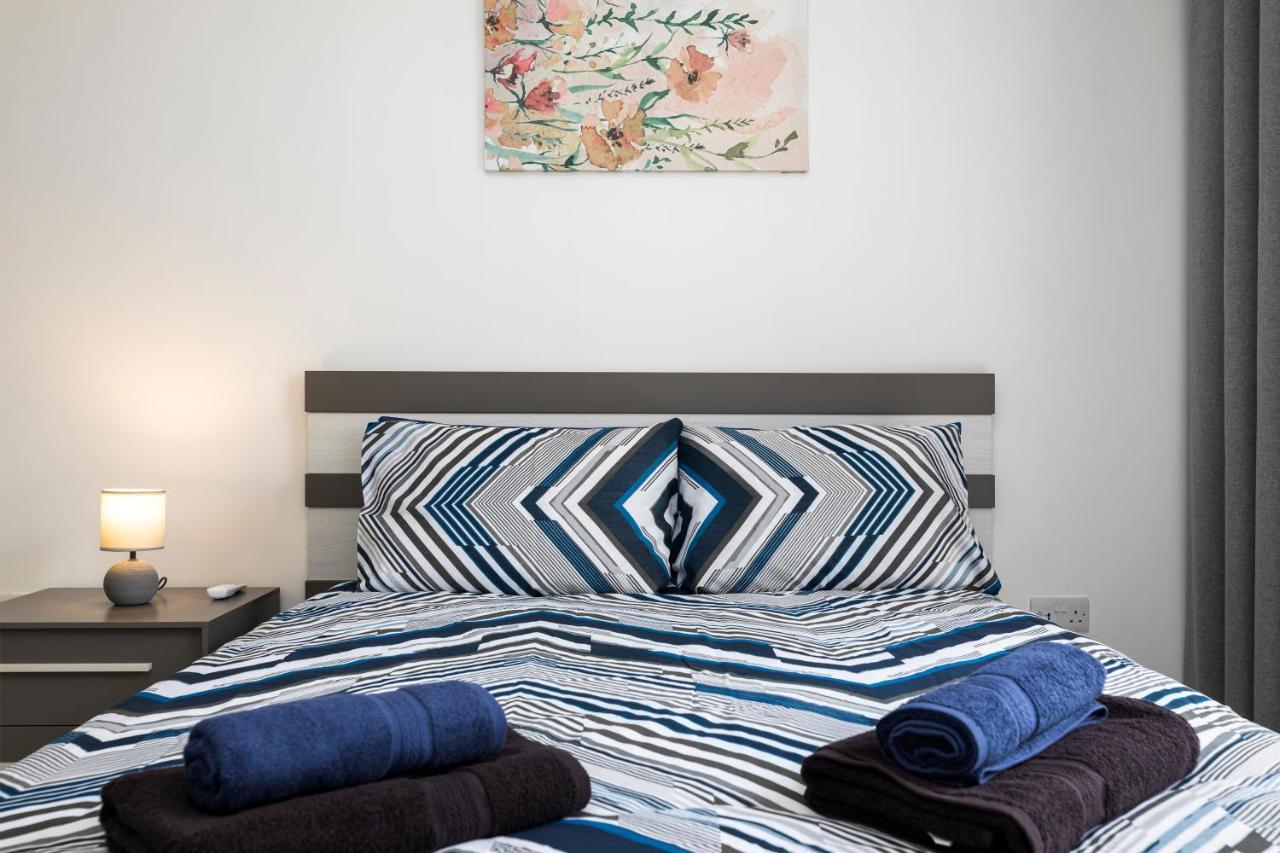 Appartement Modern 3br Stylish With Large Balcony - Close To St Julians And St Georges Bay *